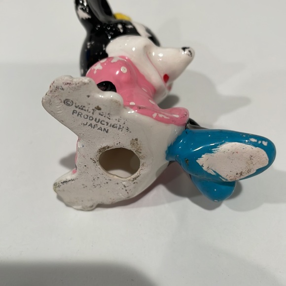 Vintage Mickey and Minnie Porcelain Figurines. - Picture 7 of 11